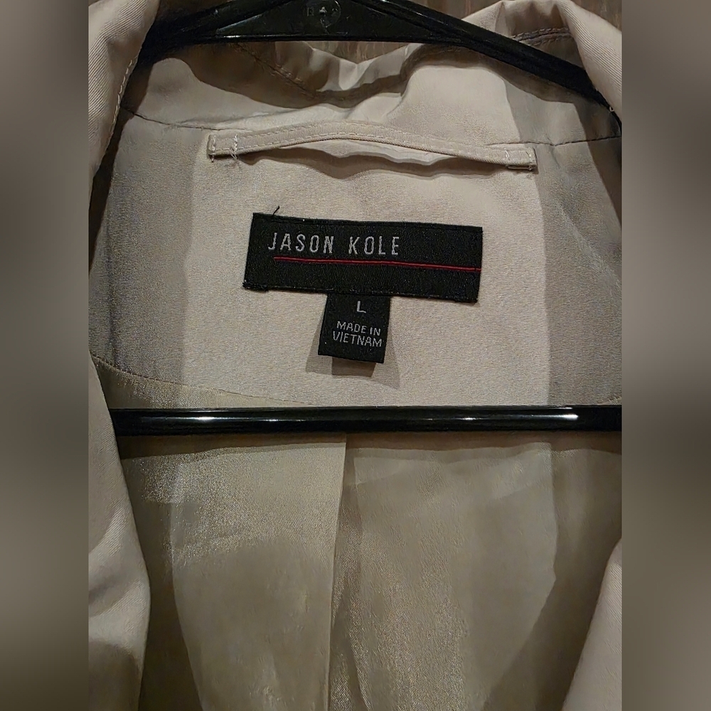 Jason Kole Women's Beige Belted Trench Coat Size Large - Picture 4 of 6